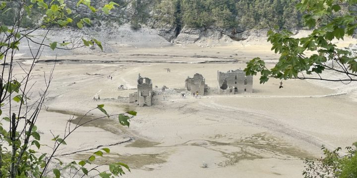 Lago di Tramonti – unverwüstliche Geister der Vergangenheit